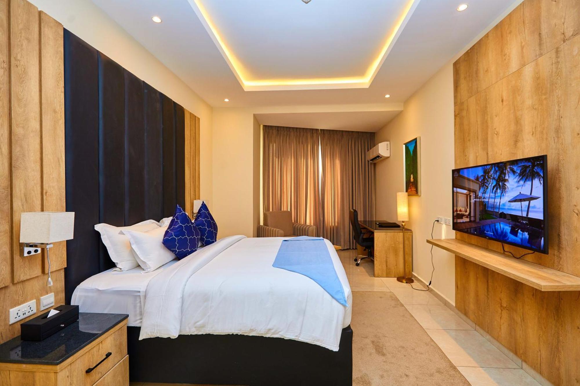 Vintano Hotel Лекки Экстерьер фото