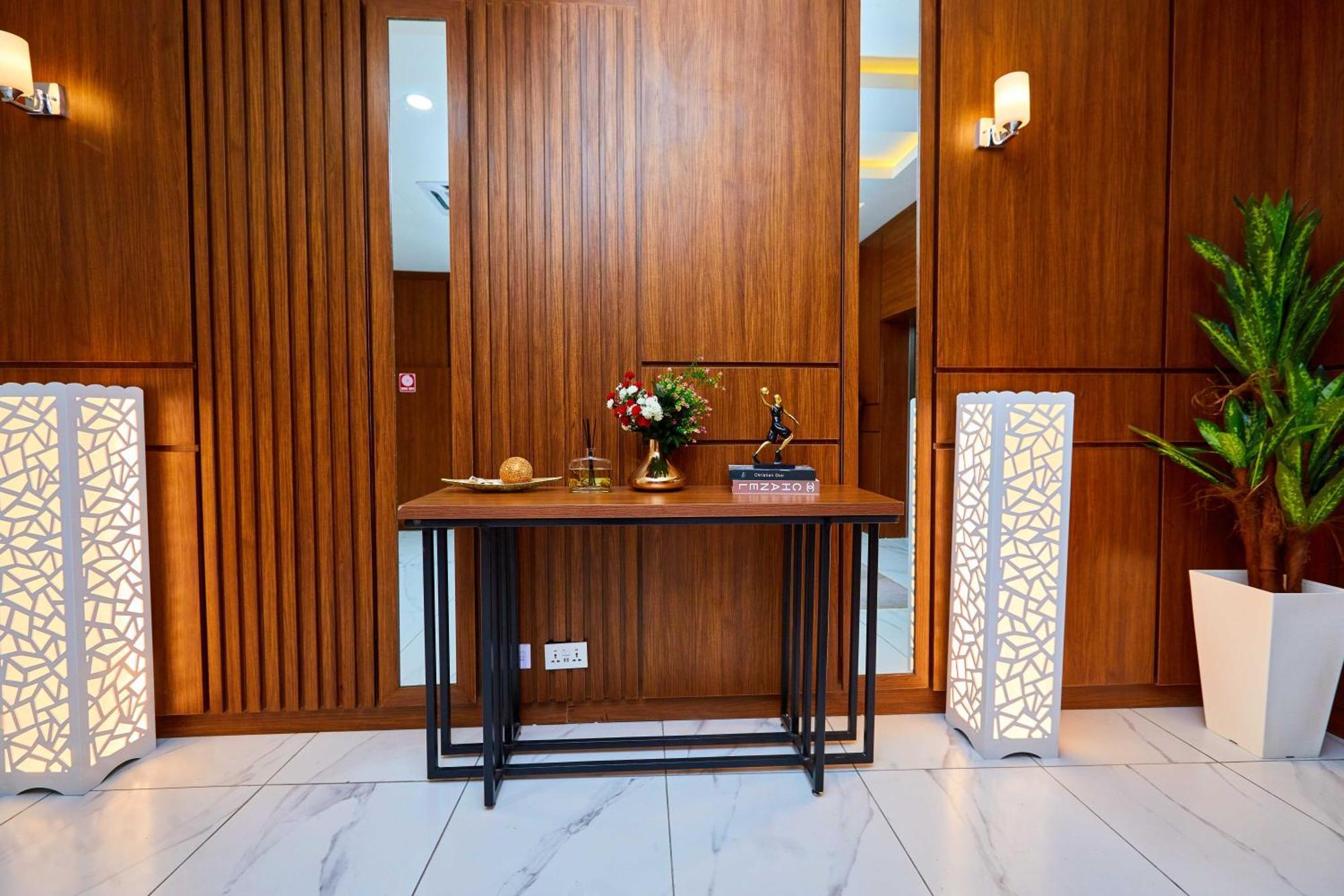 Vintano Hotel Лекки Экстерьер фото