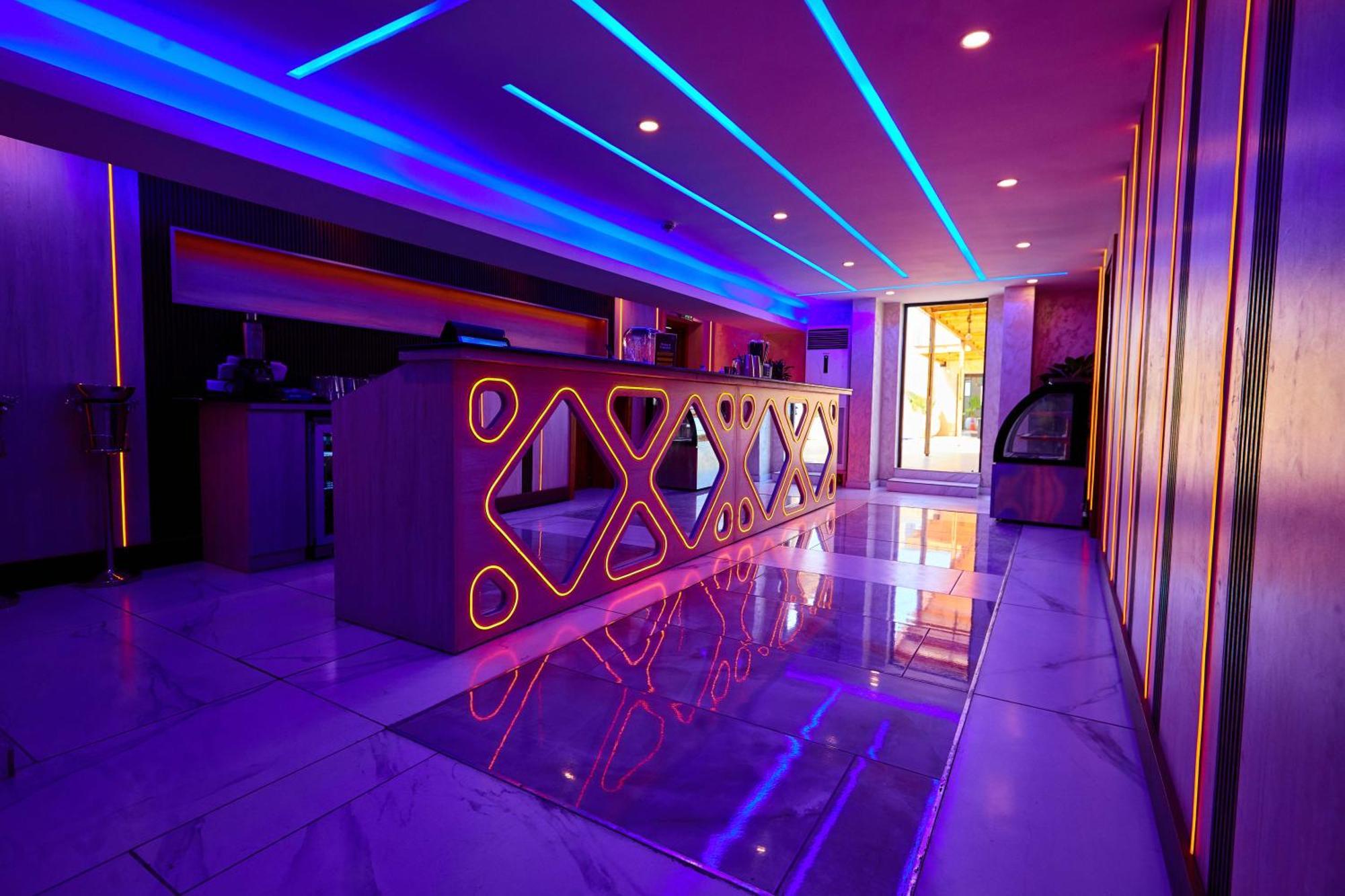 Vintano Hotel Лекки Экстерьер фото