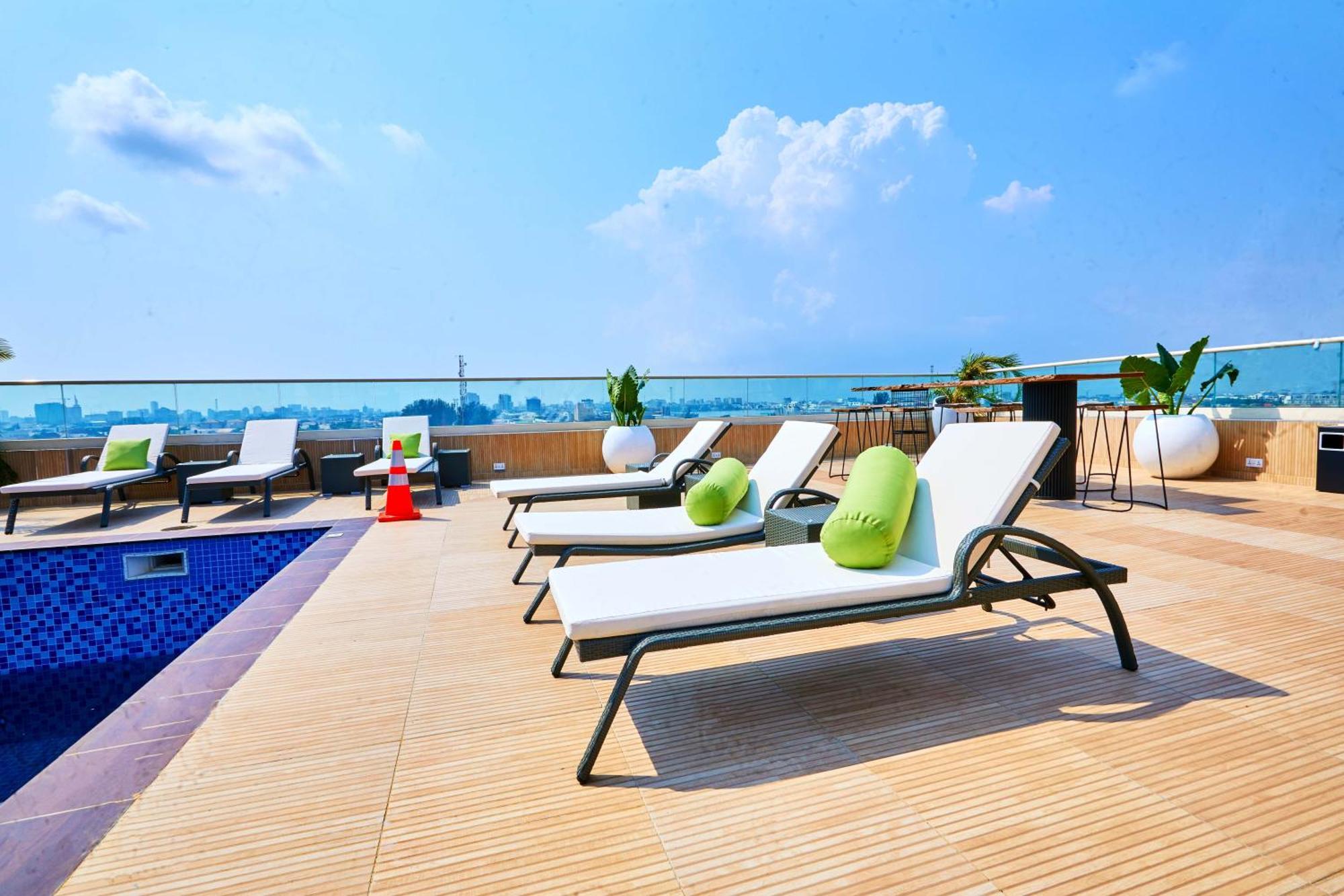 Vintano Hotel Лекки Экстерьер фото