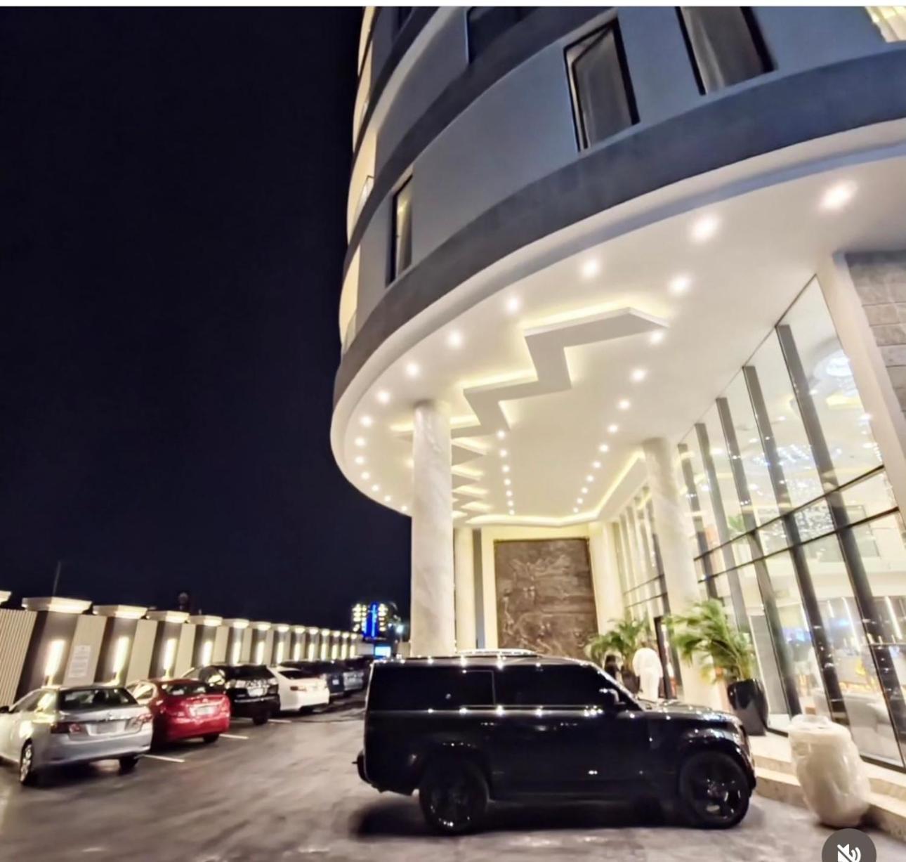 Vintano Hotel Лекки Экстерьер фото
