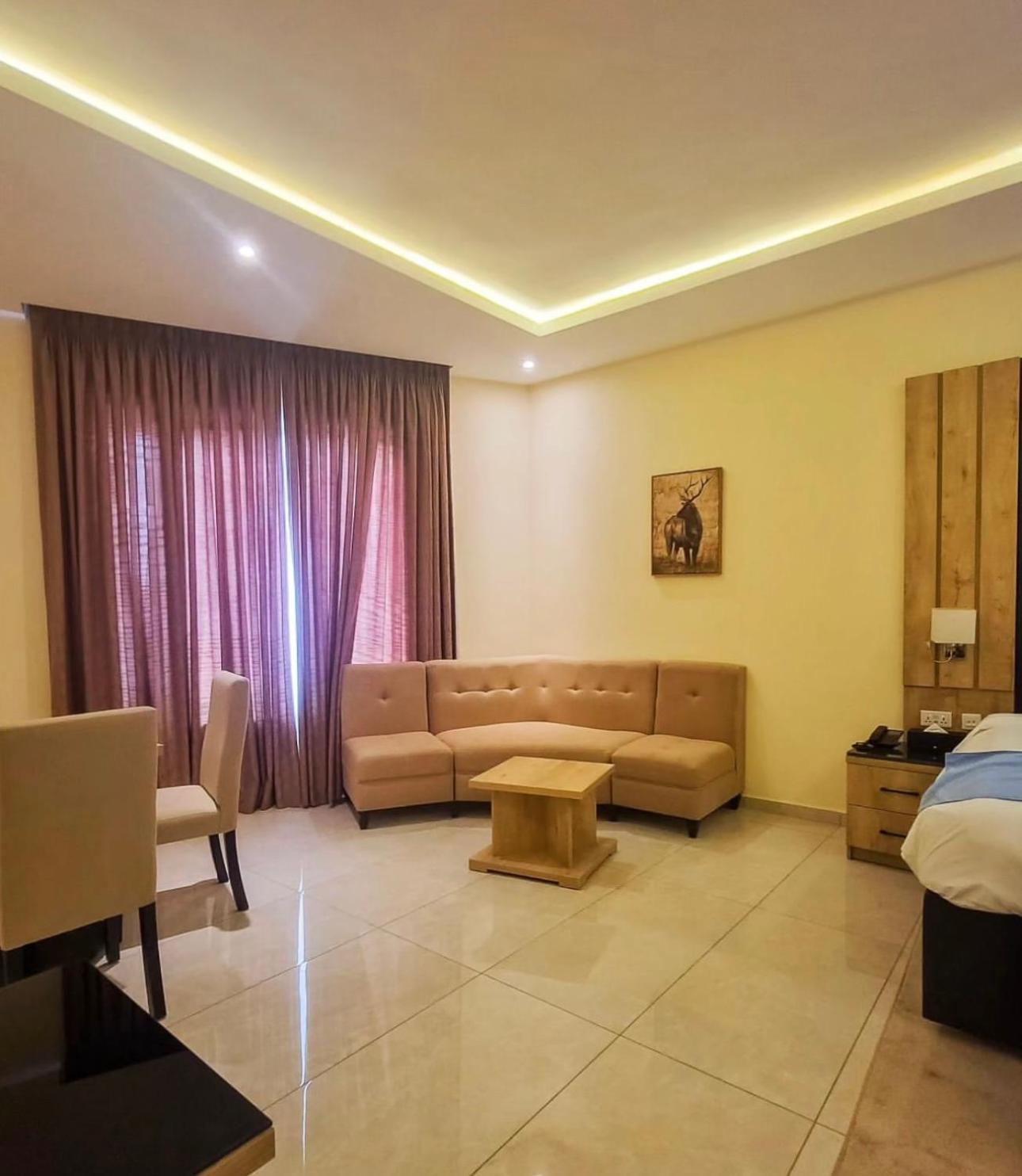 Vintano Hotel Лекки Экстерьер фото